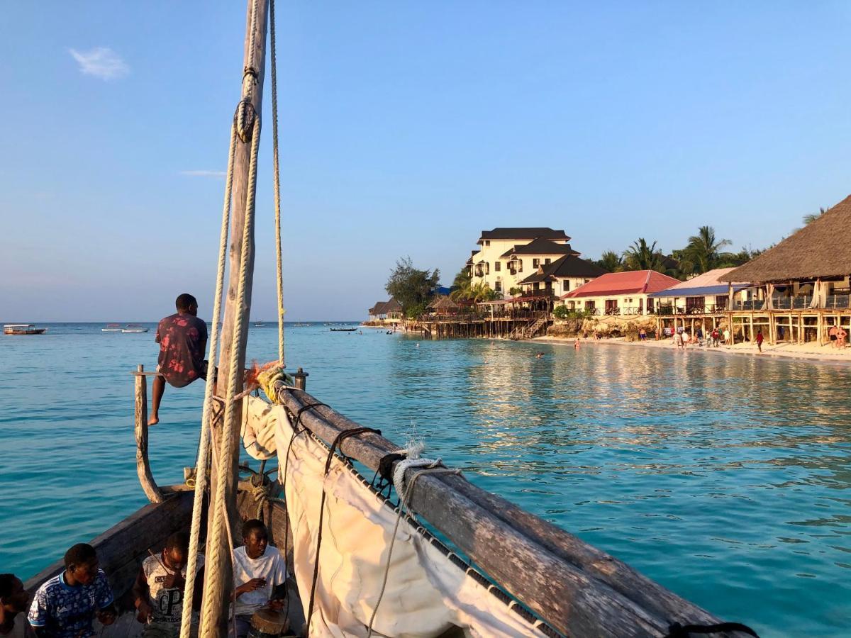 Atii Garden Bungalows 눙귀 외부 사진