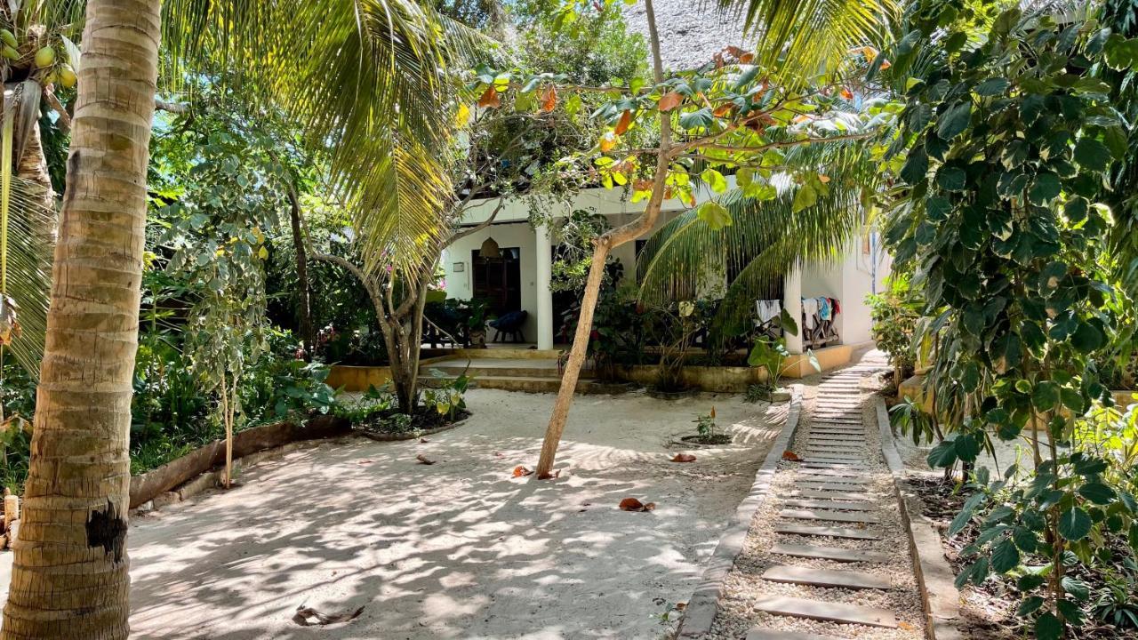 Atii Garden Bungalows 눙귀 외부 사진