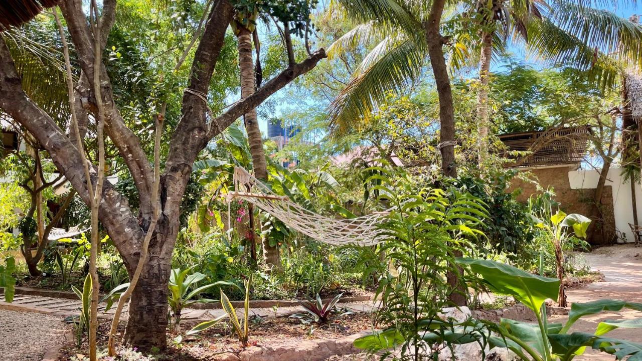 Atii Garden Bungalows 눙귀 외부 사진