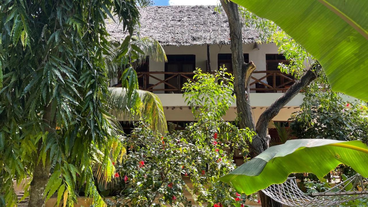 Atii Garden Bungalows 눙귀 외부 사진