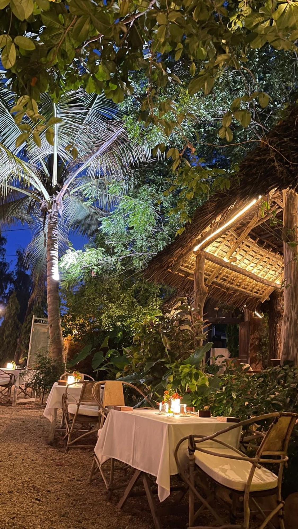 Atii Garden Bungalows 눙귀 외부 사진