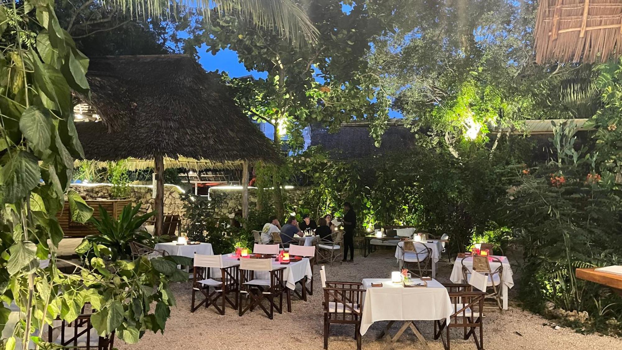 Atii Garden Bungalows 눙귀 외부 사진